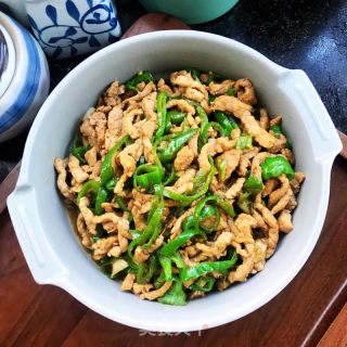 青椒炒肉的做法步骤：10