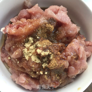 青椒炒肉的做法步骤：3