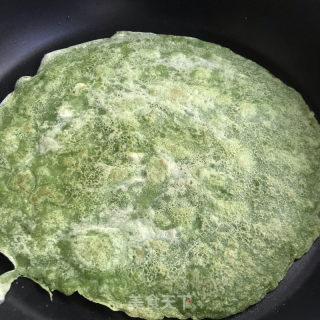 菠菜煎饼的做法步骤：7