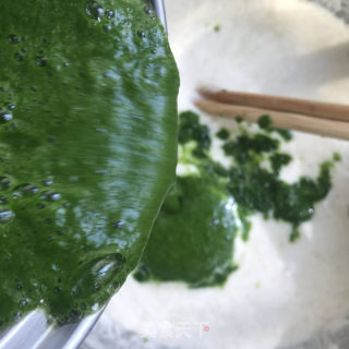 菠菜煎饼的做法步骤：3