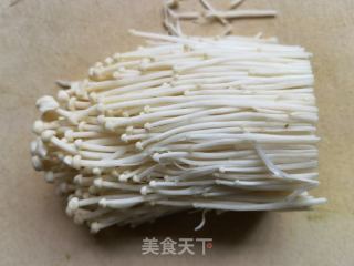金针菇木耳拌豆腐皮的做法步骤：3