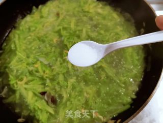萝卜虾皮粉丝汤的做法步骤：9
