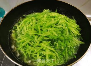 萝卜虾皮粉丝汤的做法步骤：7