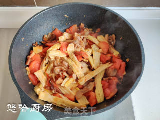 五花肉腐竹煲的做法步骤：9