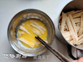 五花肉腐竹煲的做法步骤：6