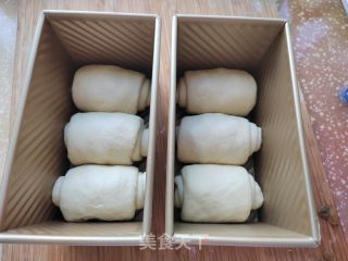 波兰种淡奶油吐司的做法步骤：11