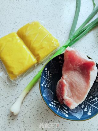 煮黄元米果的做法步骤：1