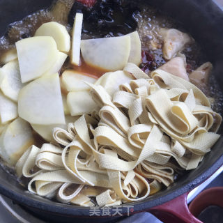 香辣牛肉卷炖菜的做法步骤：9