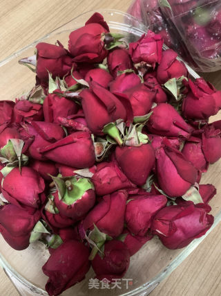 玫瑰花酱的做法步骤：1
