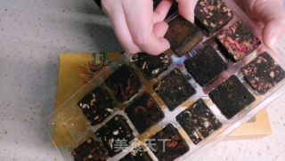 自制简版黑糖珍珠奶茶的做法步骤：2