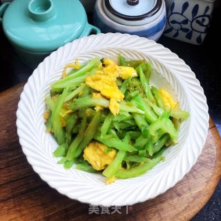 西芹炒蛋的做法步骤：10