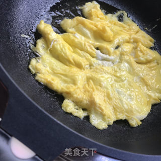 西芹炒蛋的做法步骤：5