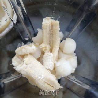 甜梨香蕉奶昔的做法步骤：3