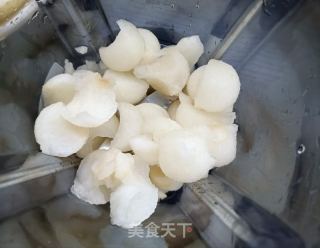 甜梨香蕉奶昔的做法步骤：2