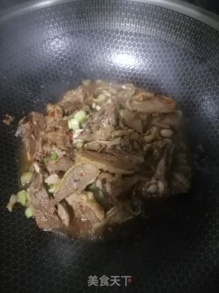 椒盐鸭的做法步骤：5