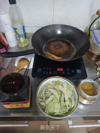 天津锅巴菜的做法步骤：4