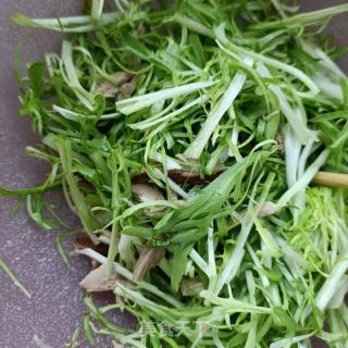 苦菊拌鹌鹑的做法步骤：8
