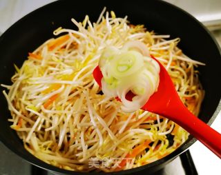 酸辣爽脆豆芽菜的做法步骤：6