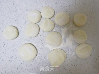 孩子最爱早餐水煎小笼❤️煎包子主食的做法步骤：9
