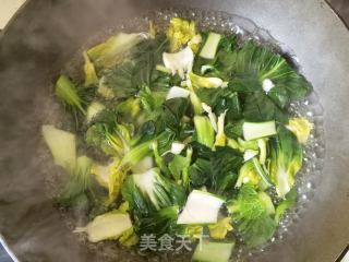 木耳青菜拌鸡蛋的做法步骤：3