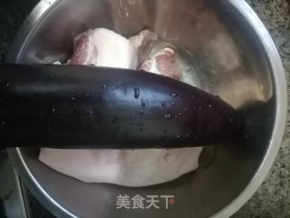 炸茄盒的做法步骤：1
