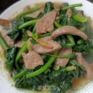 菠菜炒猪肝的做法步骤：15