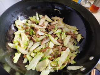 牛肉炒儿菜的做法步骤：8