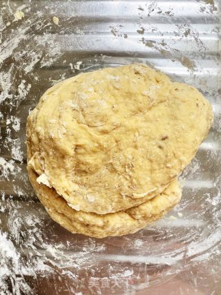 茴香小油条的做法步骤：3