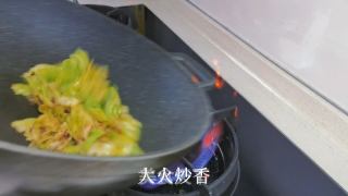 爆炒大头菜，要配两碗饭！的做法步骤：8