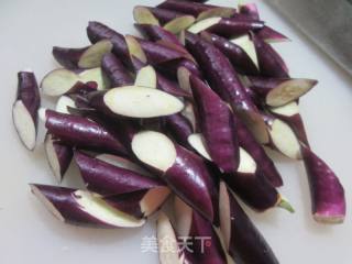 鱿鱼鲞炒茄子的做法步骤：6