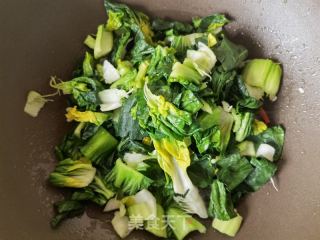 蒜蓉辣椒炒青菜的做法步骤：7