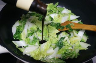 辣椒炒白菜的做法步骤：6