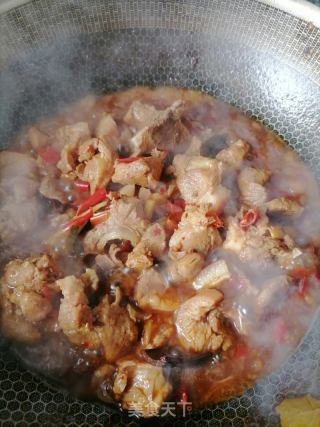 红烧猪肉的做法步骤：5