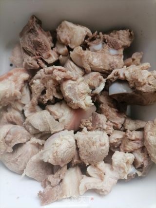 红烧猪肉的做法步骤：1