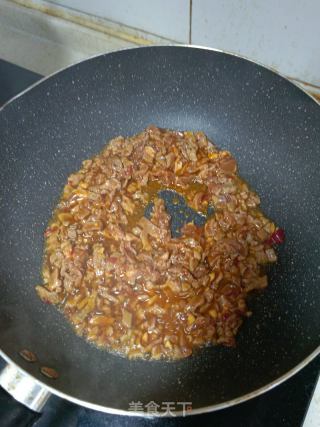番茄肉绍盖浇面的做法步骤：2