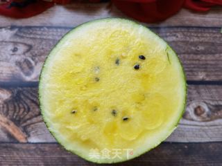 西瓜橙汁的做法步骤：2