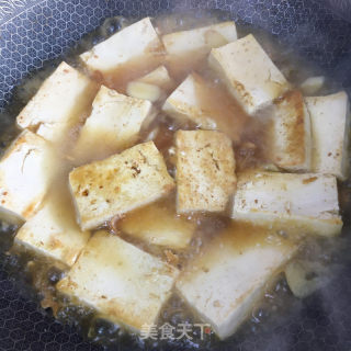 五花肉烧豆腐的做法步骤：7