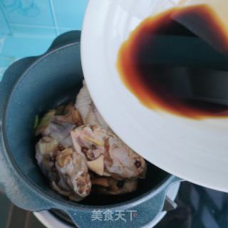 苹果醋焖鸡翅的做法步骤：3
