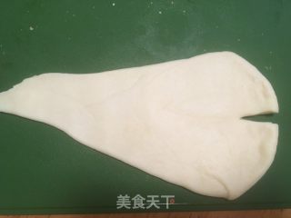 牛角面包的做法步骤：4