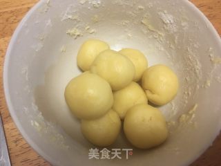 菠萝包的做法步骤：6