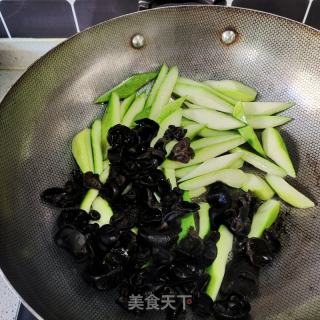糖醋西葫芦的做法步骤：8