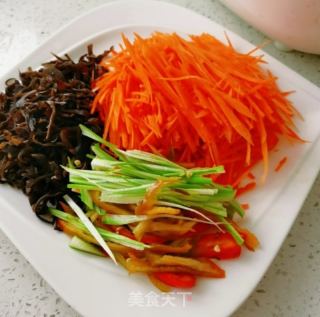 鱼香肉丝的做法步骤：2