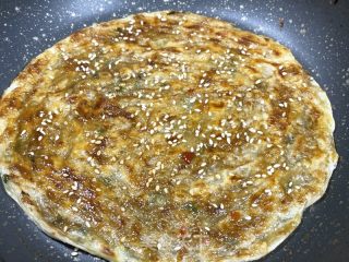 酱香饼的做法步骤：8