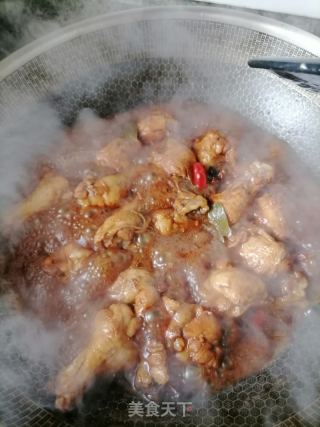 红烧鸡翅根的做法步骤：9
