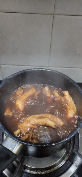 卤鸭掌的做法步骤：6