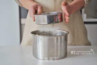 香橙酒芯饼干的做法步骤：5