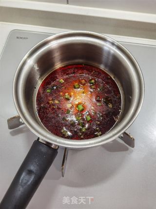 羊肚菌煲仔饭的做法步骤：5