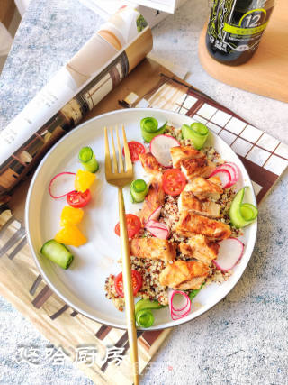 三色藜麦鸡肉沙拉的做法步骤：8