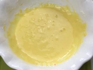 舒芙蕾松饼的做法步骤：1
