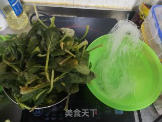 拌菠菜的做法步骤：2